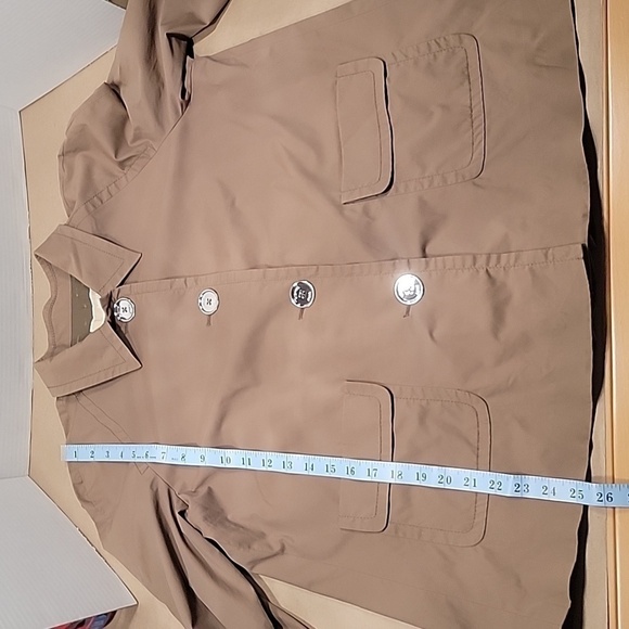 Michael Kors, SIze 10 Beige / Khaki Jacket, A-Line Style, Excellent Used Cond. - Picture 8 of 11